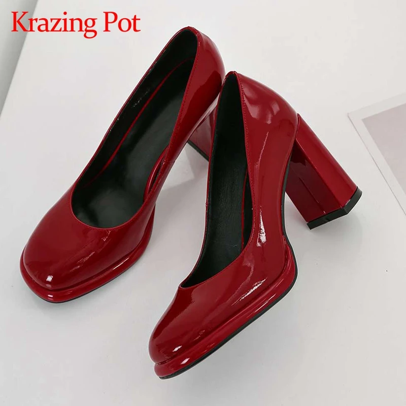 

Krazing Pot cow patent leather round toe super high heels European style simple design solid slip on fashion women pumps L9f2