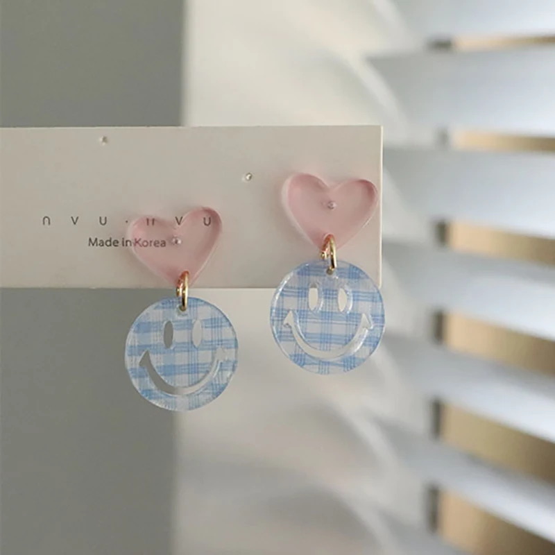 Зимние милые розовые сердца Синие Клетчатые серьги-гвоздики со смайликом для женщин акриловые украшения подарок для подростков