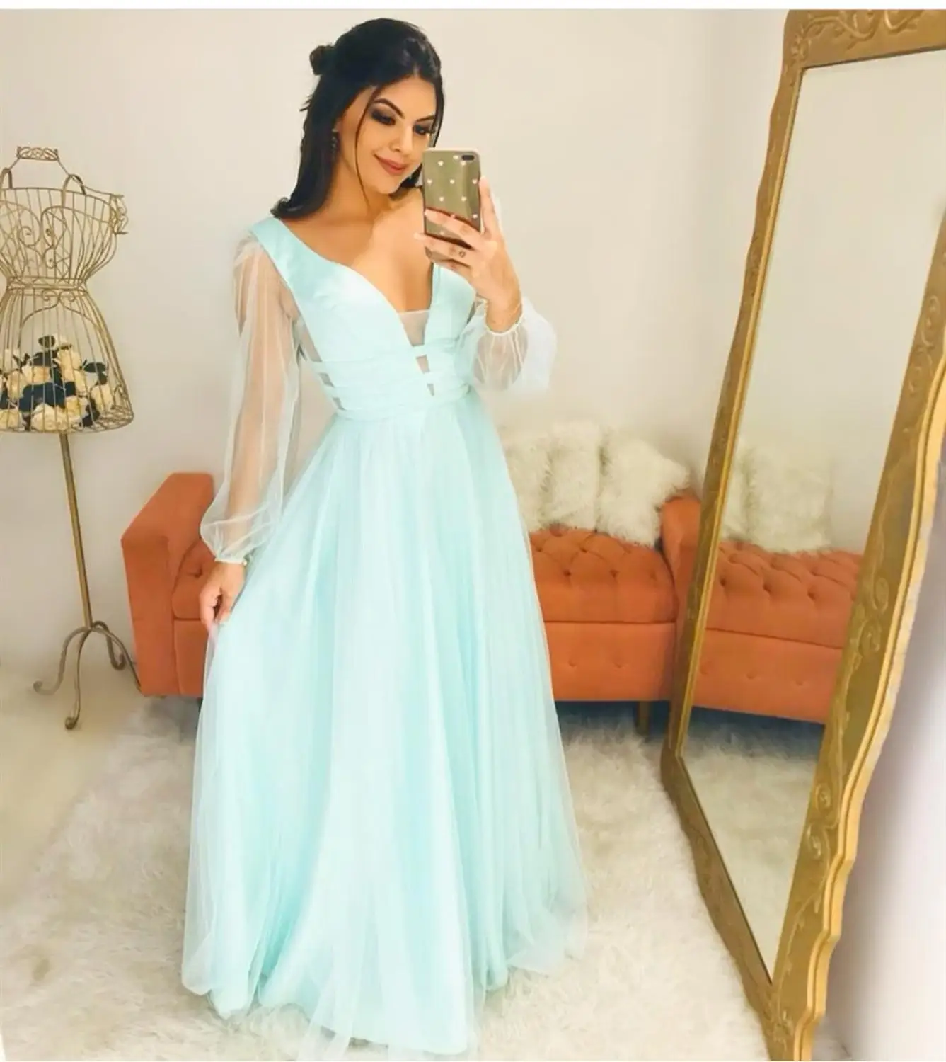 

2020 mint green prom dress long sleeve tulle v-neck floor length simple women party gowns robe de soir e longue party wear gowns