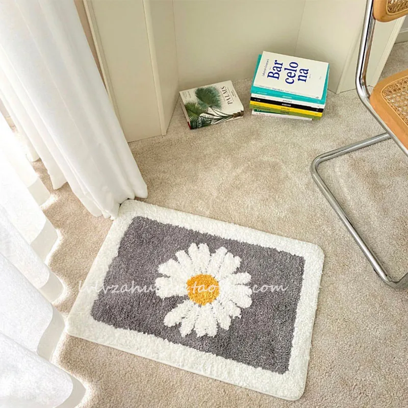 

Little Daisy Bathroom Non-slip Floor Mat, Comfortable and Soft Flocking Absorbent Quick-drying Floor Mat, Bedroom Entrance Mat