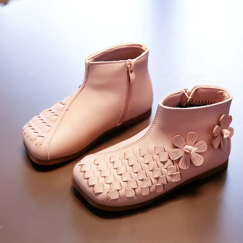 

Girls short boots 2020 autumn and winter new square short boots girls cotton air soft bottom fashion single boot