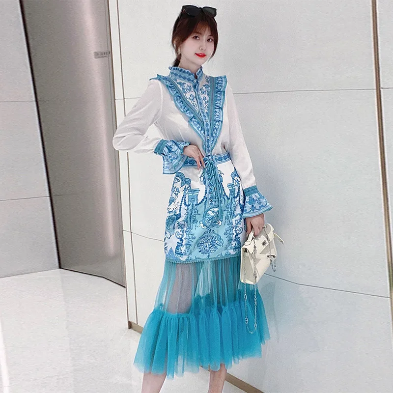 

Elegant Quality Summer New Female Sets V-Shaped Lace Long Sleeve Top + Charming Net Yarn Skirt Appointment Banquet Two-Piece