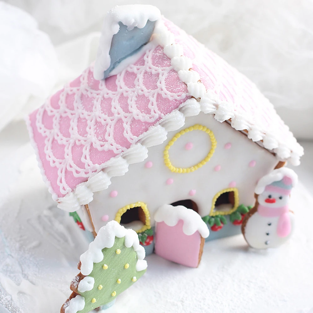 New 8pcs Plastic 3D Cookie Cutter Set Christmas Gingerbread House Fondant Mold DIY Biscuit Mold Baking Pastry Cake Cookie Tool