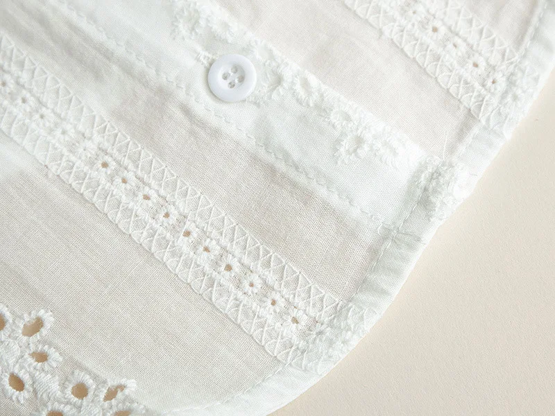 

Sitonjwly Floral Hollow Stand Fake Collar for Women Shirt Blouse Detachable Shirt Collar False Collar Removable Nep Kraagie