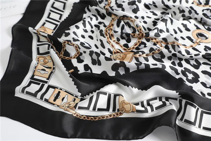 

2021 New Women Silk Square Scarf Leopard Chain 90*90cm Shawls and Warp Soft Neckerchief Hijab Headscarf Female Foulard Bandana