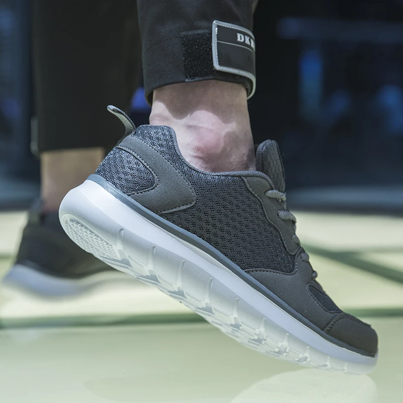 Мужские кроссовки из дышащего сетчатого материала большие размеры 40-48 | Обувь