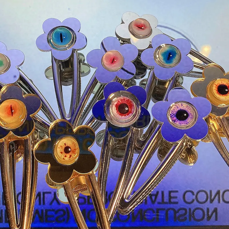 

Harajuku Glass Eye Hair Clip Y2k Metal Hairpin Flowers Hairgrips Barrettes Simple Hair Accessories For Women Punk Headwear