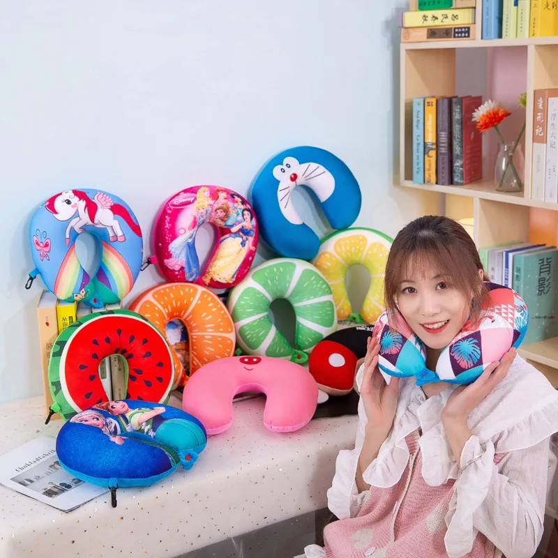 С рисунком из мультфильма Тачки Единорог для шеи подушка путешествий фрукты