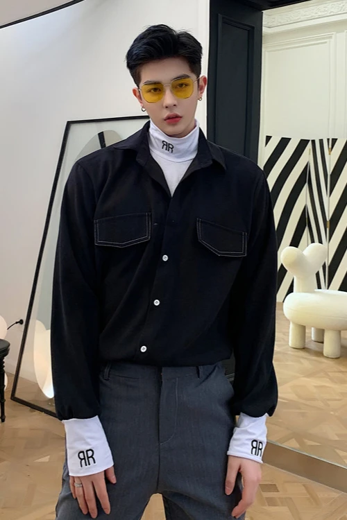 

M-XL!2020 spring handsome Korean trend stitching retro British shirt male fake two embroidery turtleneck clothes net red.