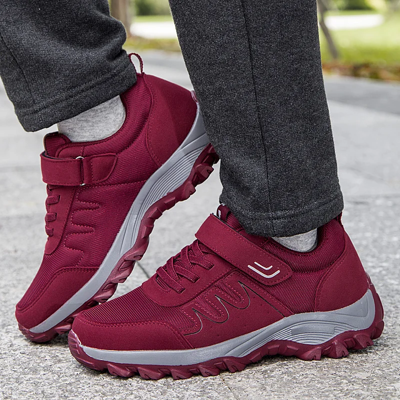 

Unisex Outdoor Spring Camping Hiking Shoes Women High Quality Autumn Climbing Casual Sneakers Men Non-slip Trekking Walking Shoe