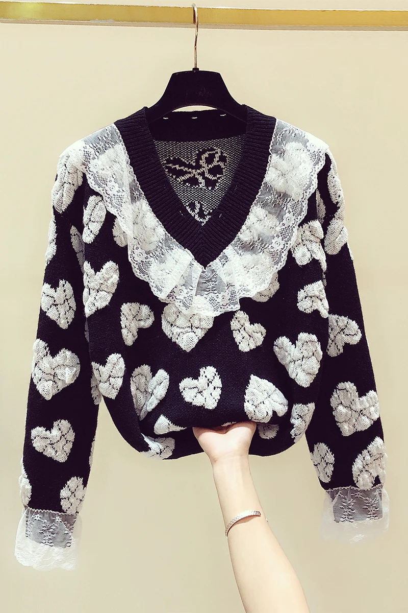 

2020 Autumn Winter New Embroidery Lifting Flower Sweater Women's Retro Lace Edge V-neck Patchwork Long Sleeve Knitted Sweaters