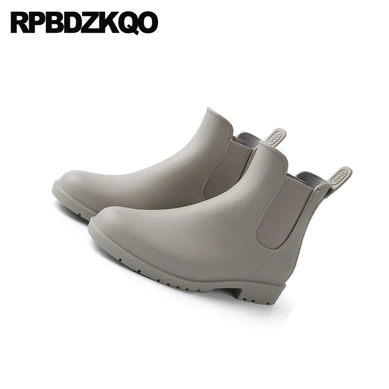 Пинетки трендовая обувь на плоской подошве для дождливой погоды женские