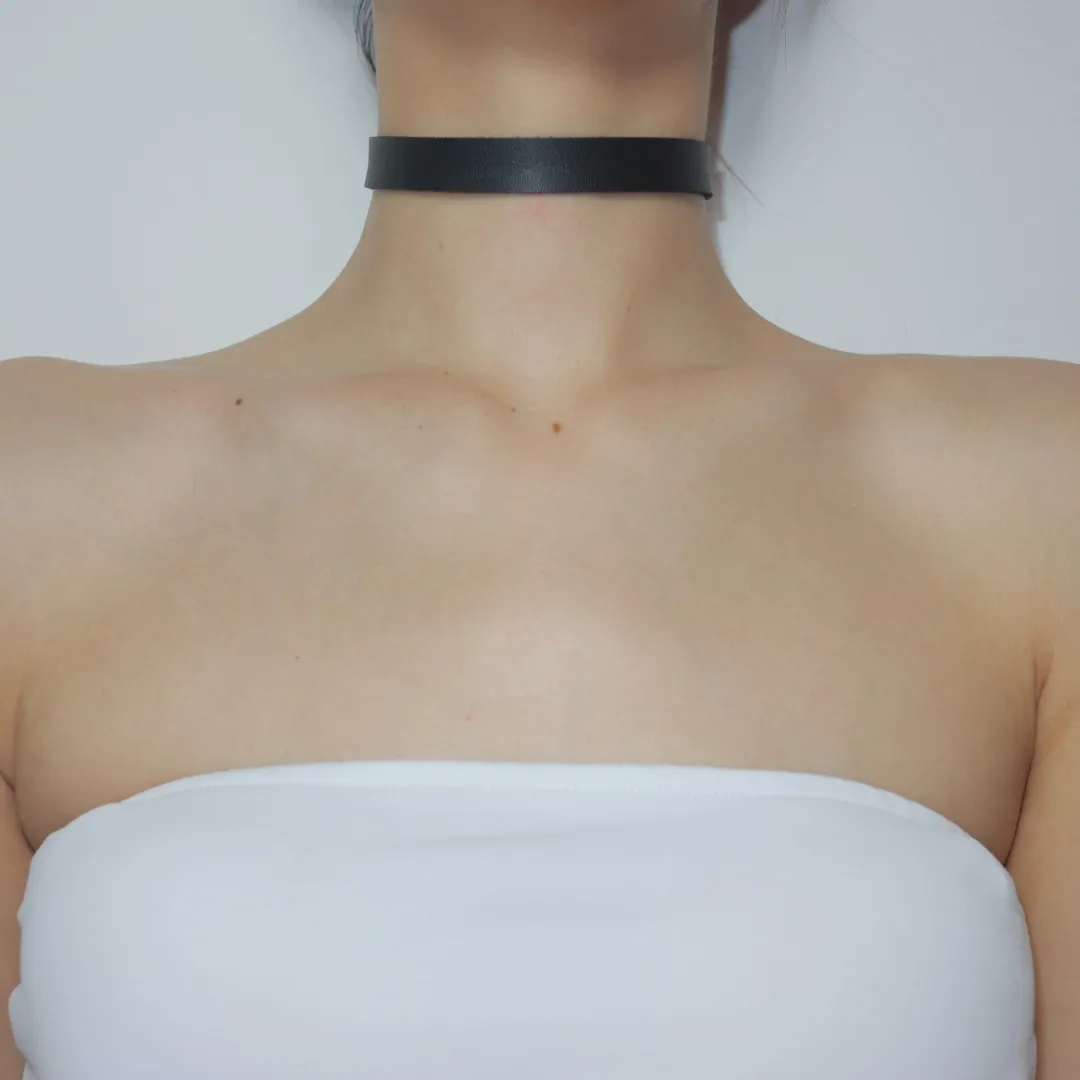 Сексуальный панк с заклепками в форме сердца альтернативный металлический