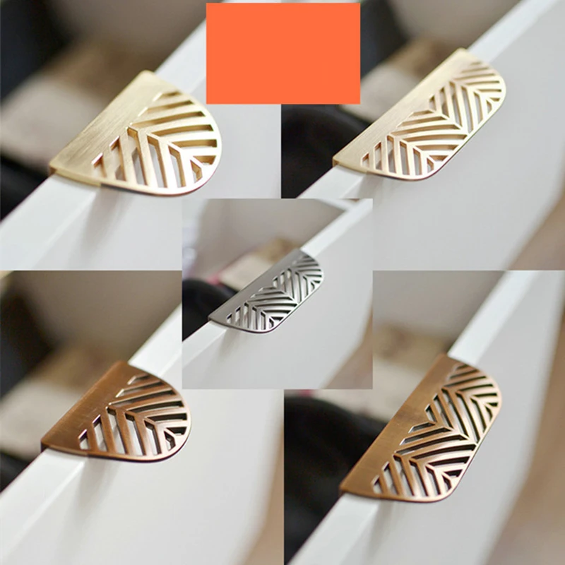 

1Pcs Brass Door Handle Leaf Knob Cupboard Handle Zinc Alloy Northern Europe Style Cabinet Wardrobe Drawer Pull Knob Bedroom