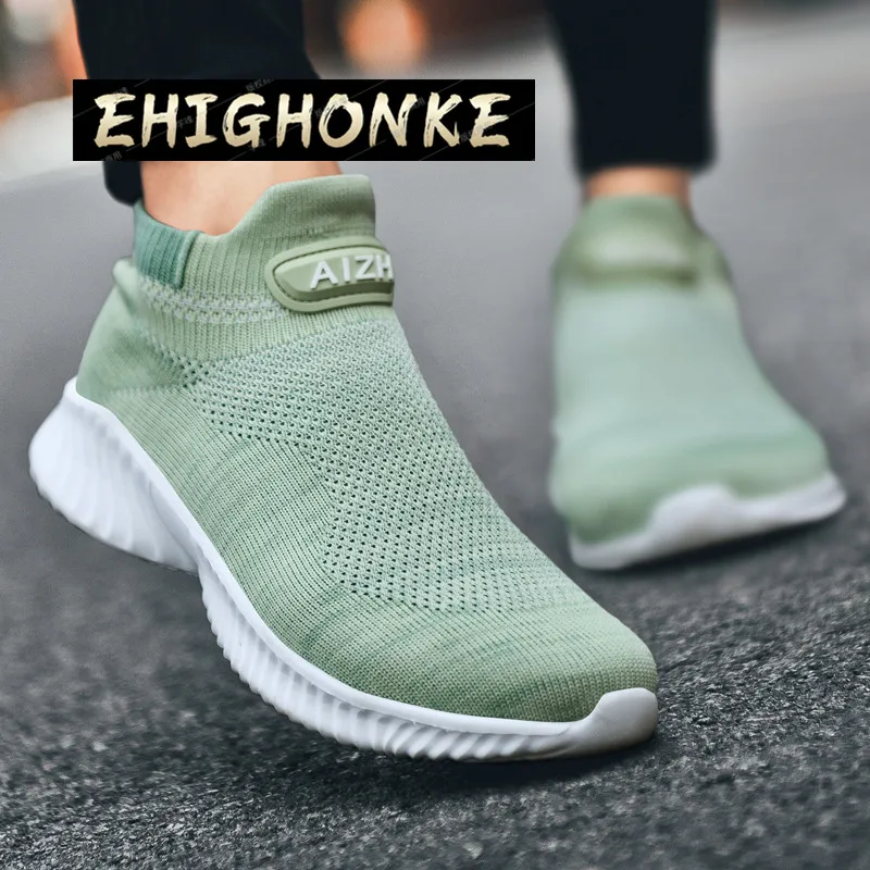 

Spring New Women 's Sports Shoes Knitted Overshoes Couple Shoes Breathable Shuttle Woven Shoes Fashion Classic Casual Mesh 35
