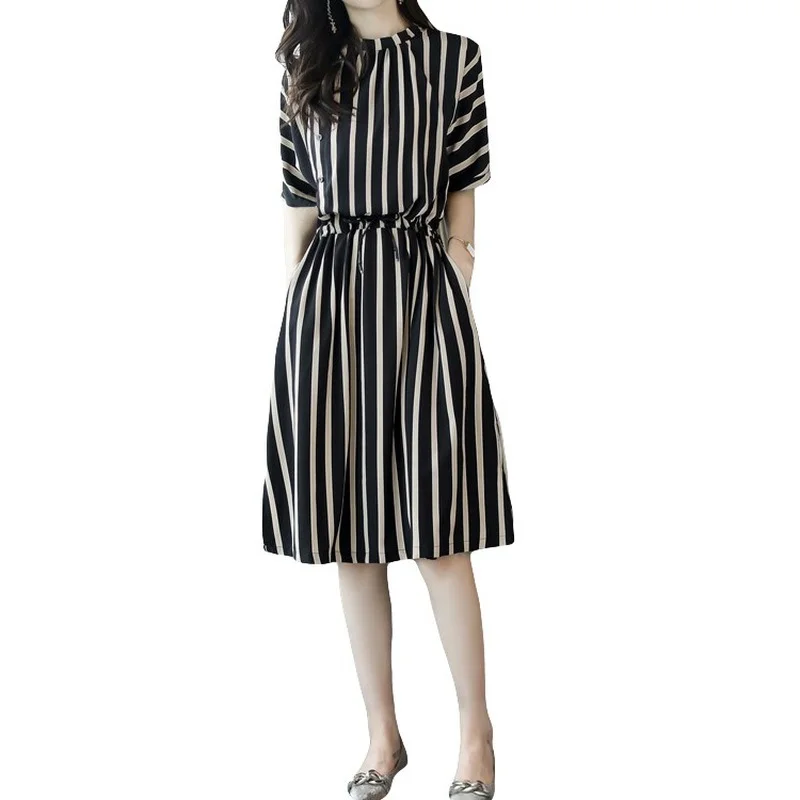 

2021 Spring and Summer New Popular Women's Dress Mid-length Temperament Korean Style Slim Waist A-line Skirt Short-sleeved Dress