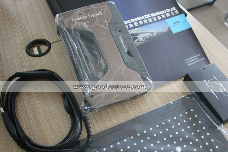 

High precision Einscan Pro HD 3d scanner shining with white light