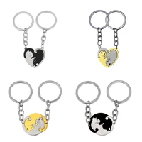 korean version of the new cat hug couple splicing keychain creative heart shaped cat couple girlfriend friendship pendant