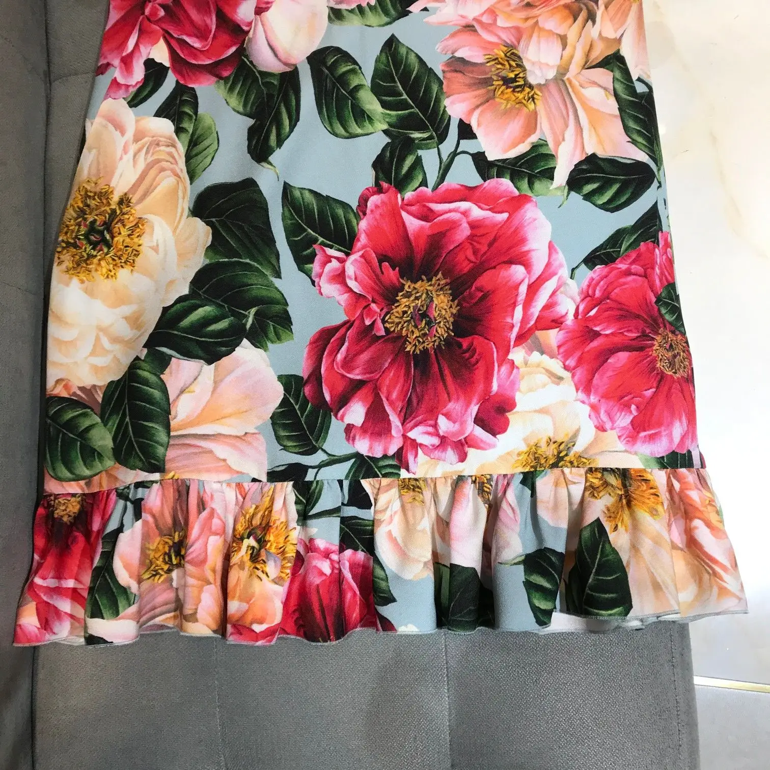 

new ladies fashion 2021 mid-sleeve round neck printed silk dress 1219