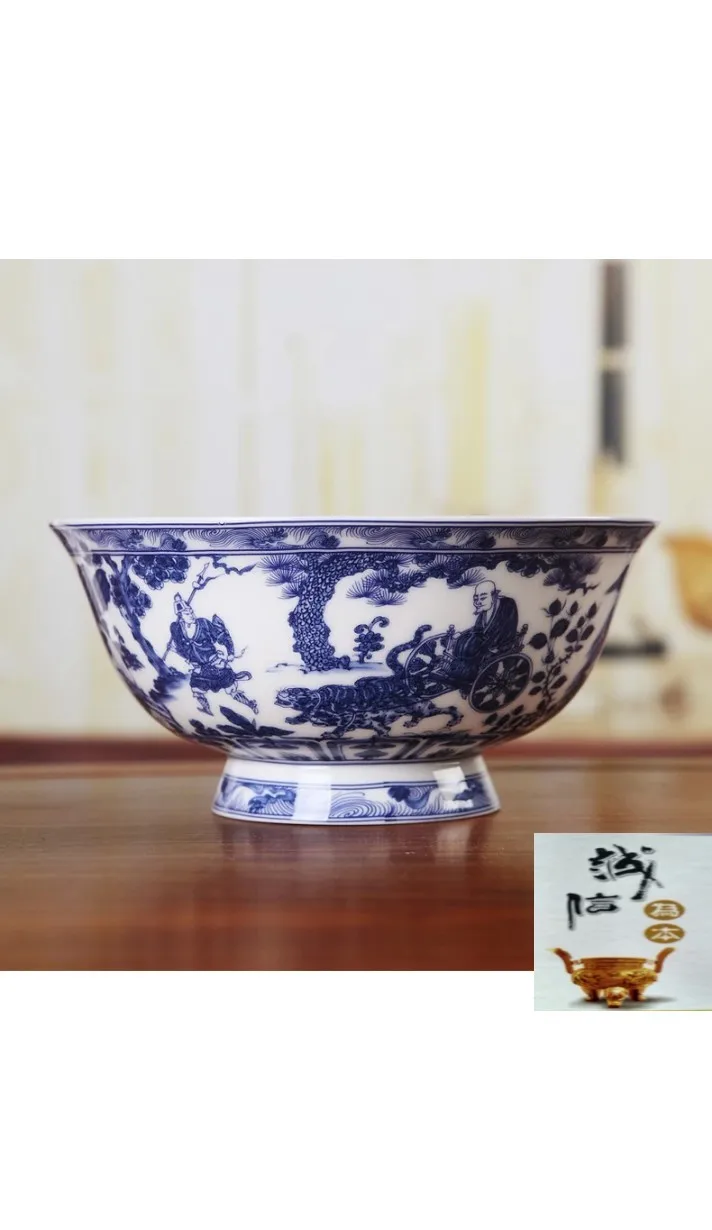 

Qing Dynasty Qianlong year made blue and white porcelain Guiguzi down the mountain pattern bowl antique ornament porcelain