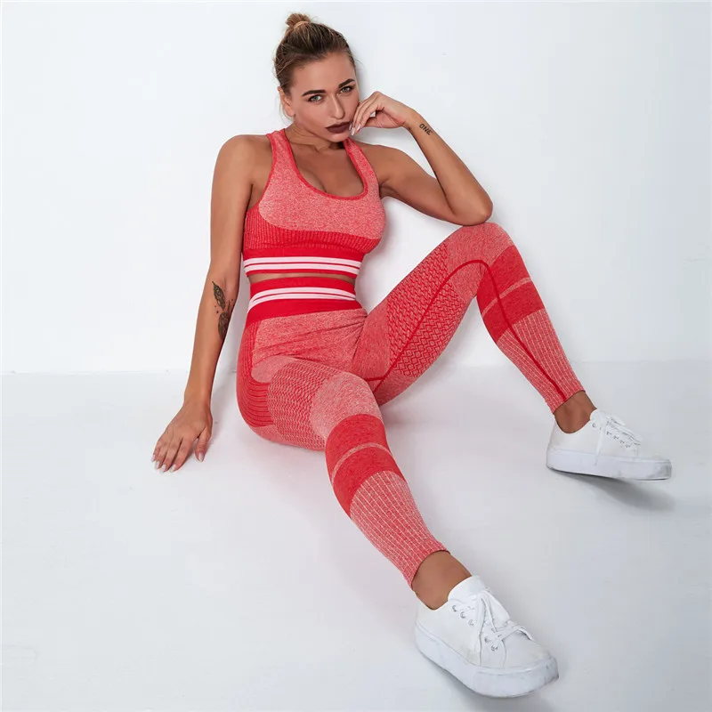 2021 Новый эффектом деграде (переход от темного к бесшовные комплекты одежды из 2-х