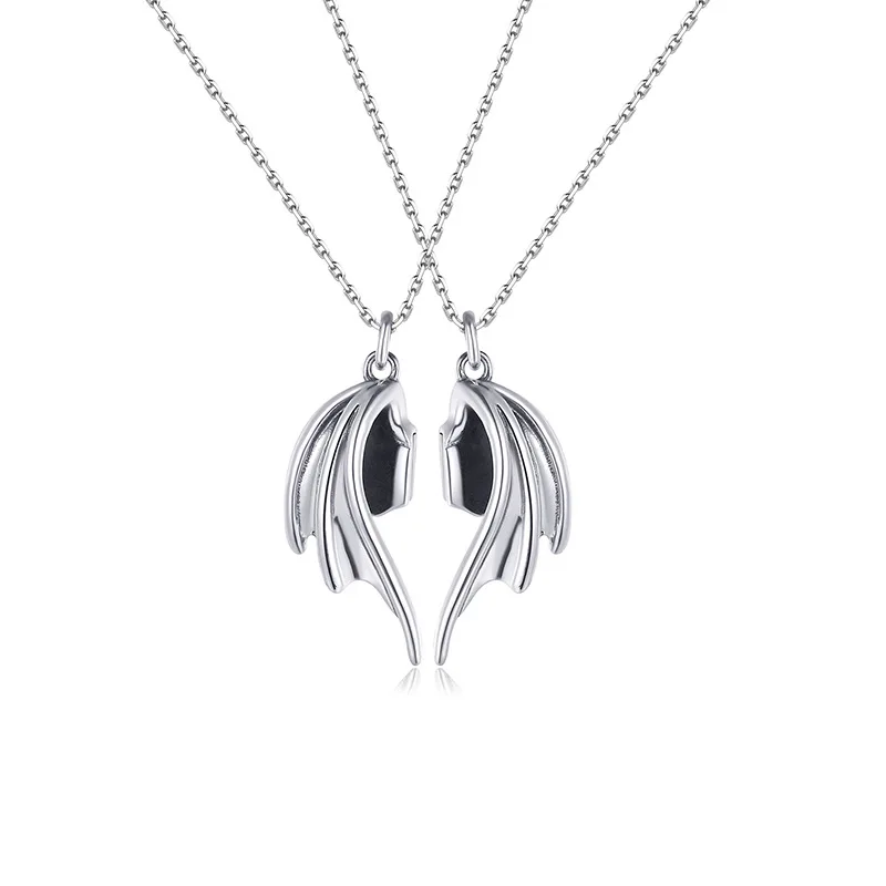 

Lovers Necklaces Devil and Angels Attract Lovers Feeling Expression Creative Pendants Necklaces Jewelry Fashion Accessories