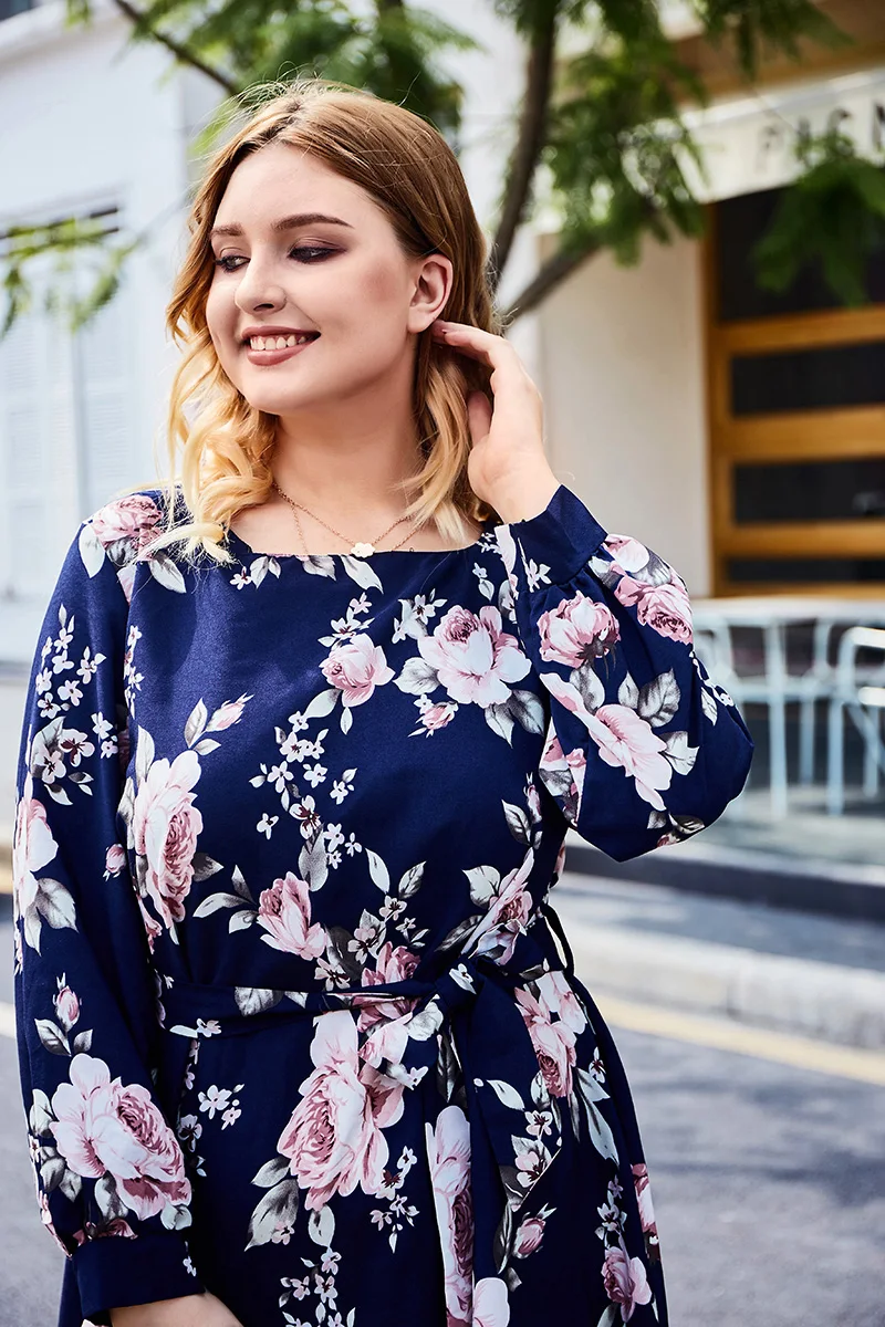 

2020 European and American mm large summer women's Bohemian printed close waist lace up thin dress