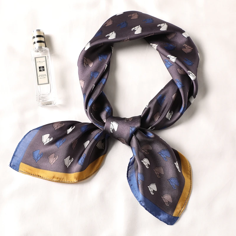 Квадратный женский шелковый шарф платок на шею для волос шарфы с принтом лошади