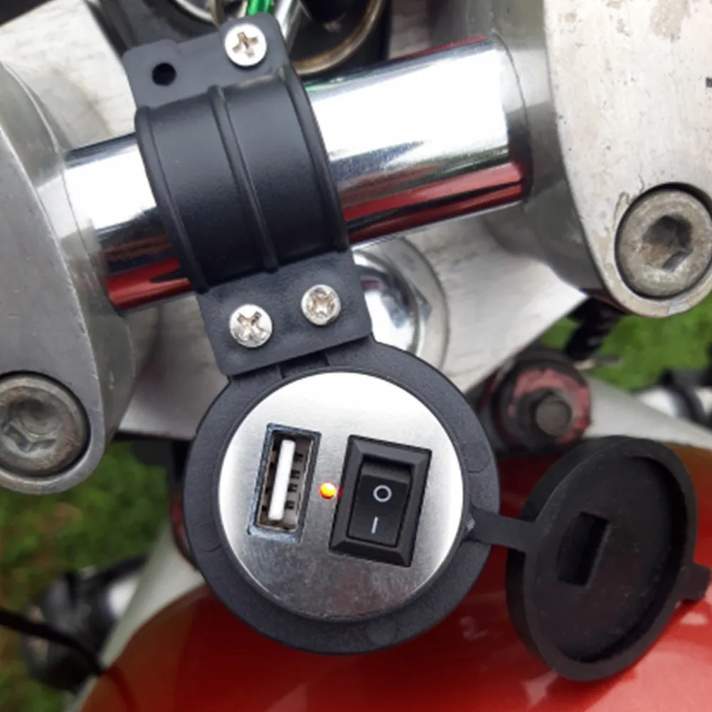 

Автомобильное зарядное устройство USB для мотоцикла, 12-24 В постоянного тока, зарядное устройство с переключателем, водонепроницаемое зарядн...
