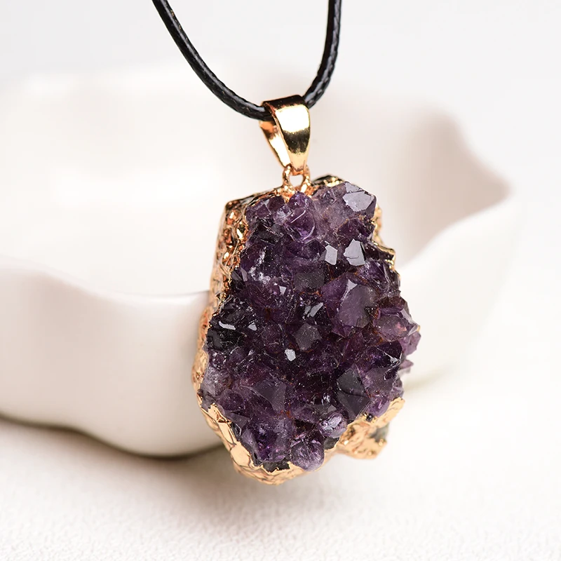 

Natural Amethyst Crystal Pendant Necklace Original Stone Irregular Random Gemstone Mineral Reiki fashion For Men Women Jewelry