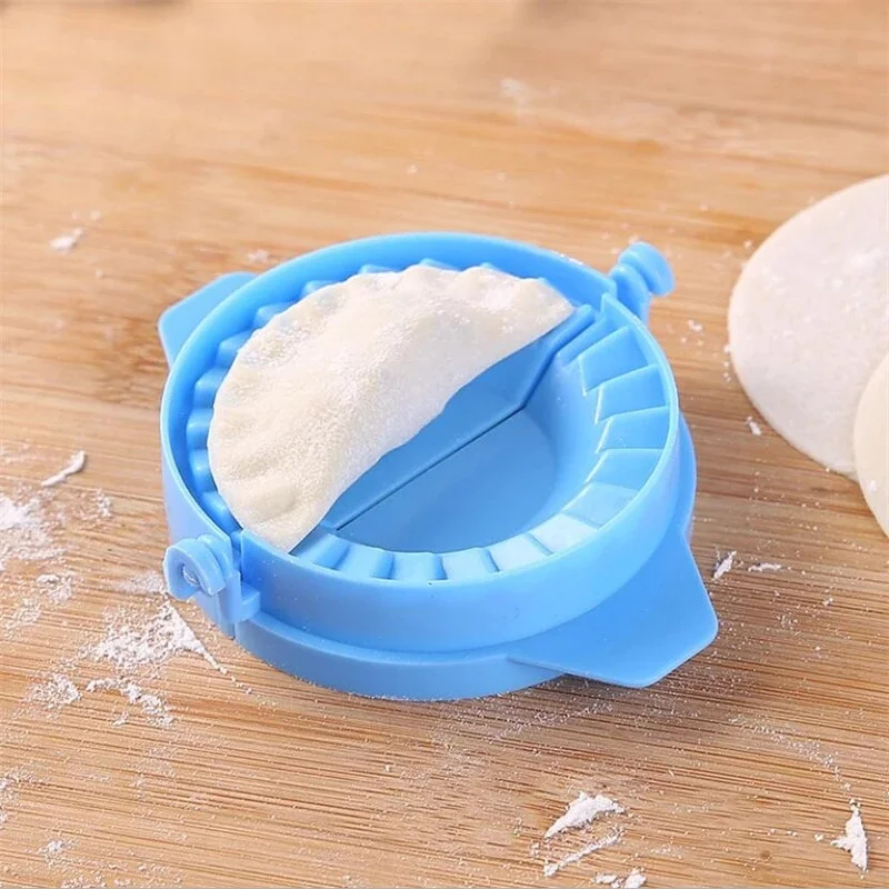 2021 Dumpling Artifact Portable Plastic Jiaozi Maker Device Easy DIY Dumpling Mold Kitchen Appliances Cookware