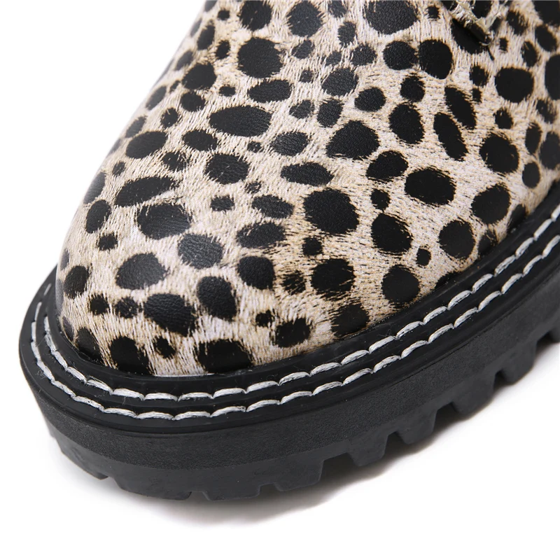 2019 г. Роскошные Дизайнерские леопардовые Ботинки женские туфли на плоской