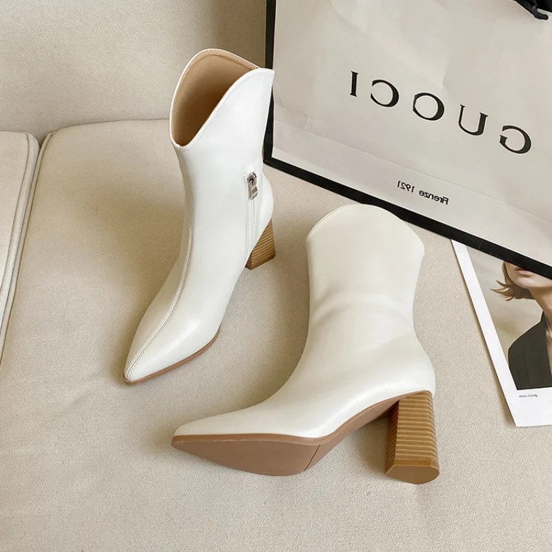 

2021 Autumn and Winter Pointed Toe V-mouth Knight Boots New High-heeled Single Boots Mid-tube Boots Leather Boots Women