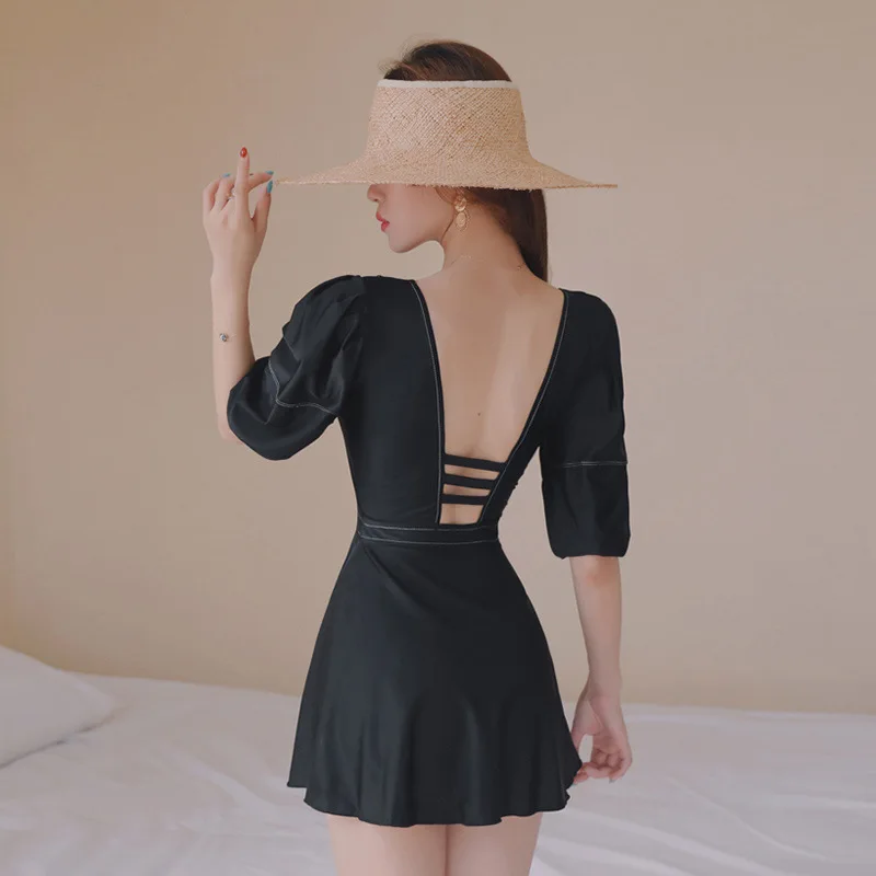 Консервативная юбка купальник женский скрывающий живот тонкая маленькая черная