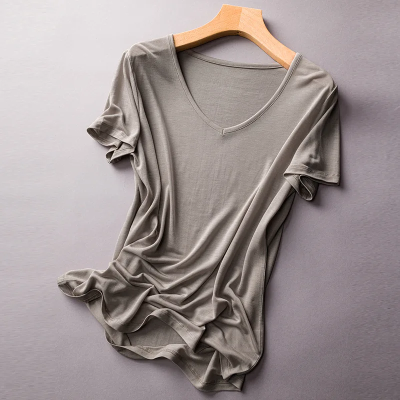 Мягкая женская футболка с треугольным вырезом 90% шелка SO0065 Новинка лета
