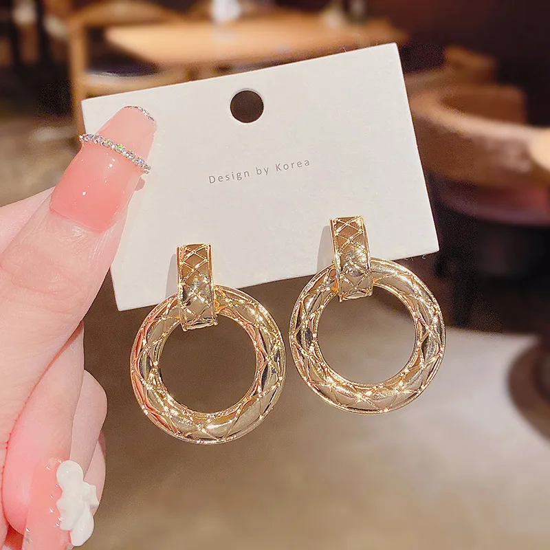 

Trend Minimalist Vintage Golded Color Large Circle Geometric Round Earrings For Women Wedding Party Jewelry Pendants 2021 New