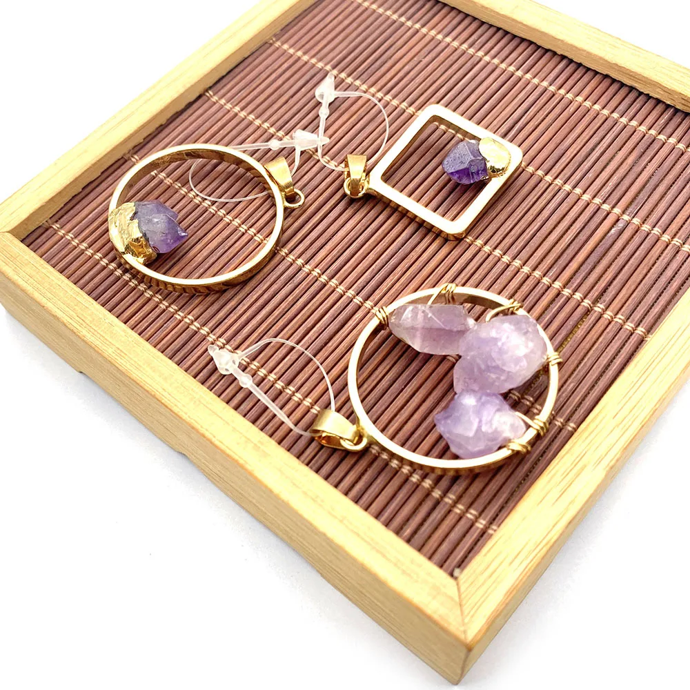 Натуральный камень кристалл фиолетовое кольцо инкрустированный бриллиантом для