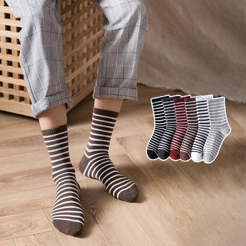 Носки женские средней длины летние чулки тонкие подходящие ко всему модные