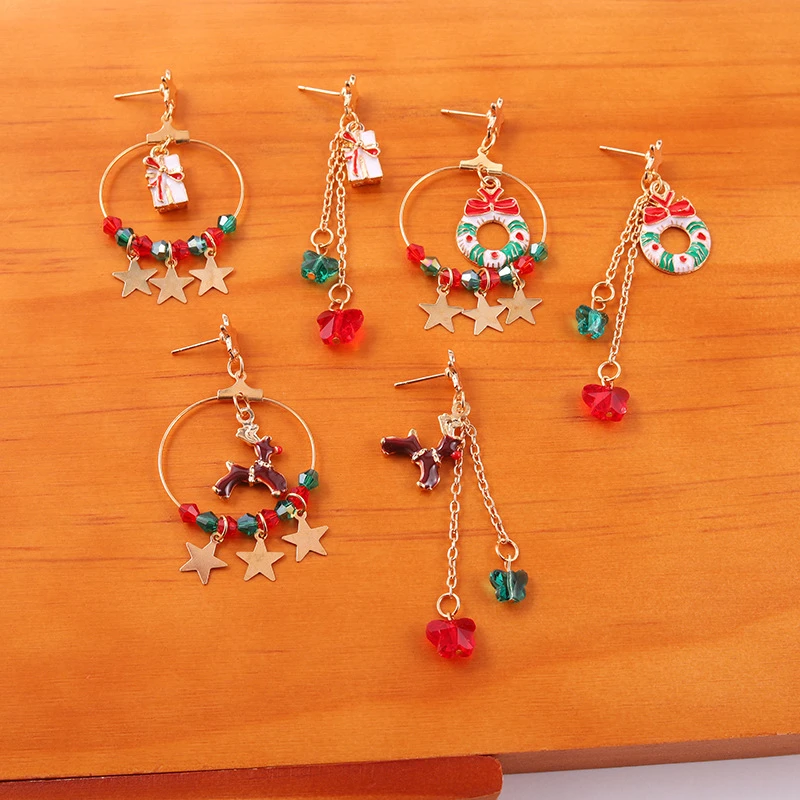 

Temperament New Christmas Pompom Earrings Unique Creative Stylish Female Jewelry Pretty Christmas Long Asymmetric Earrings