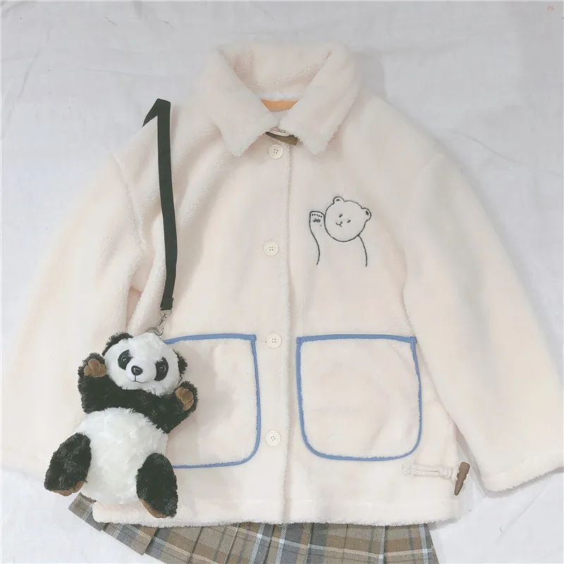 Куртка из овечьей шерсти с вышитым медведем хлопковое пальто роговыми пряжками