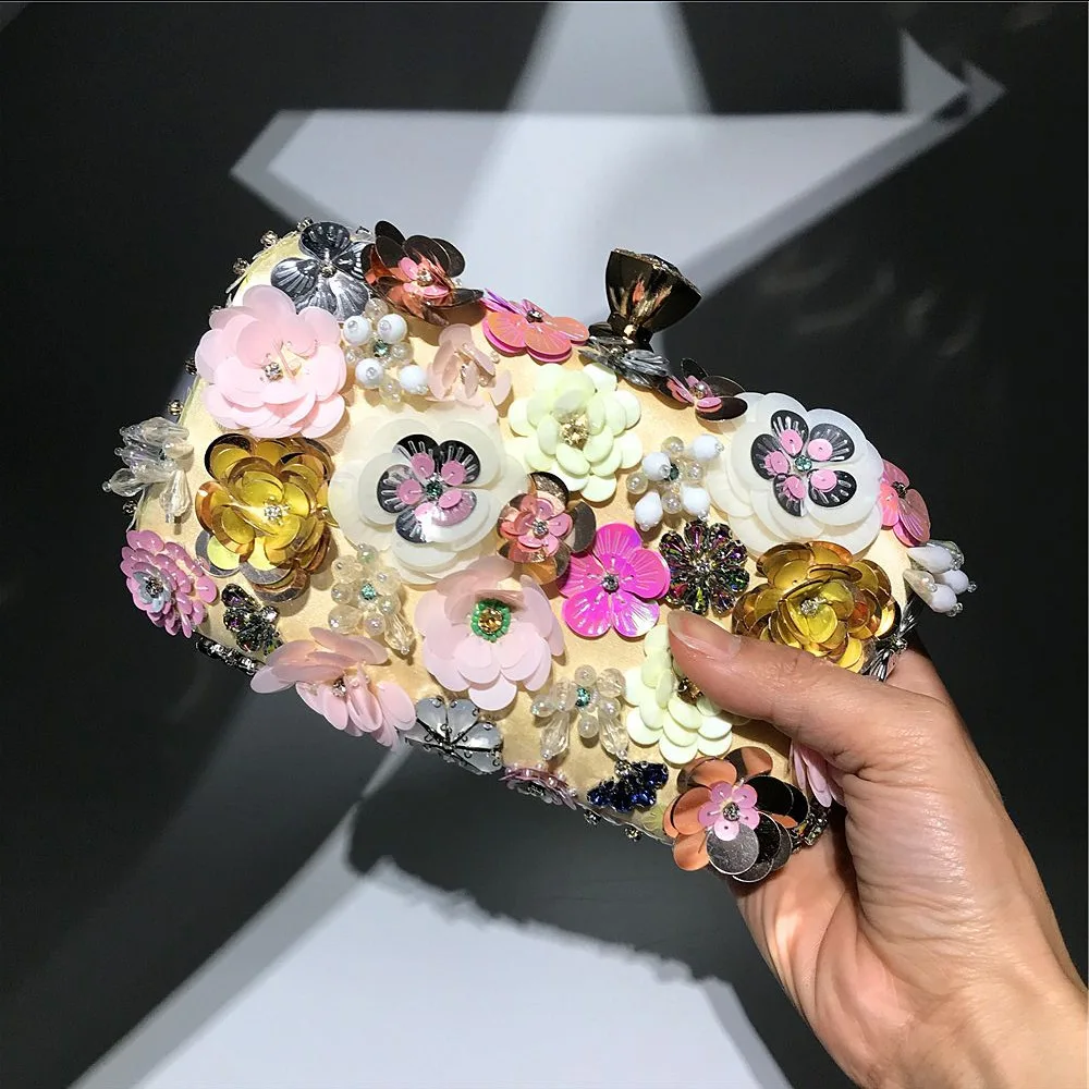 

Handbags Evening Bags Women Bags Designer Flower Decoration 2019 Luxury Clutch Strap Chain Crossbody Bags Hard bag