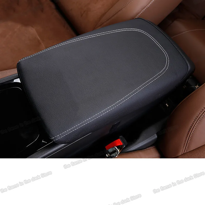 Подлокотник из волоконной кожи Lsrtw2017 для Buick Regal Opel Insignia 2017 2018 2019 2020 аксессуары