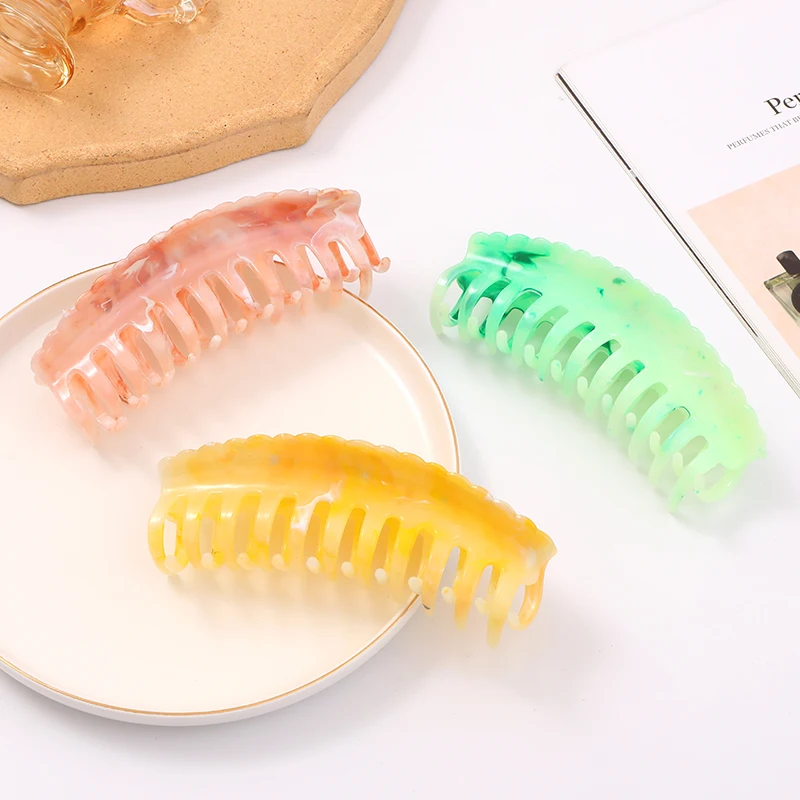 

Claw Clip for Women Tough Colorful Plastic Hair Claw Large Size Hair Clamps Crab for Hair Accessories for Hair 2021 New