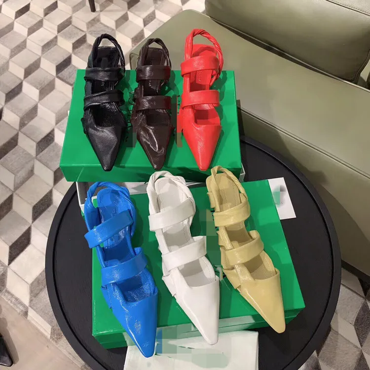 Новинка Сандалии из мягкой кожи на высоком каблуке рюмочка Женские