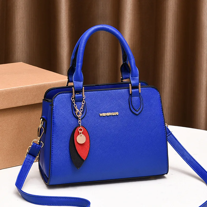 Хит продаж новейшая женская сумка 2021 маленькая квадратная для рук женские сумки