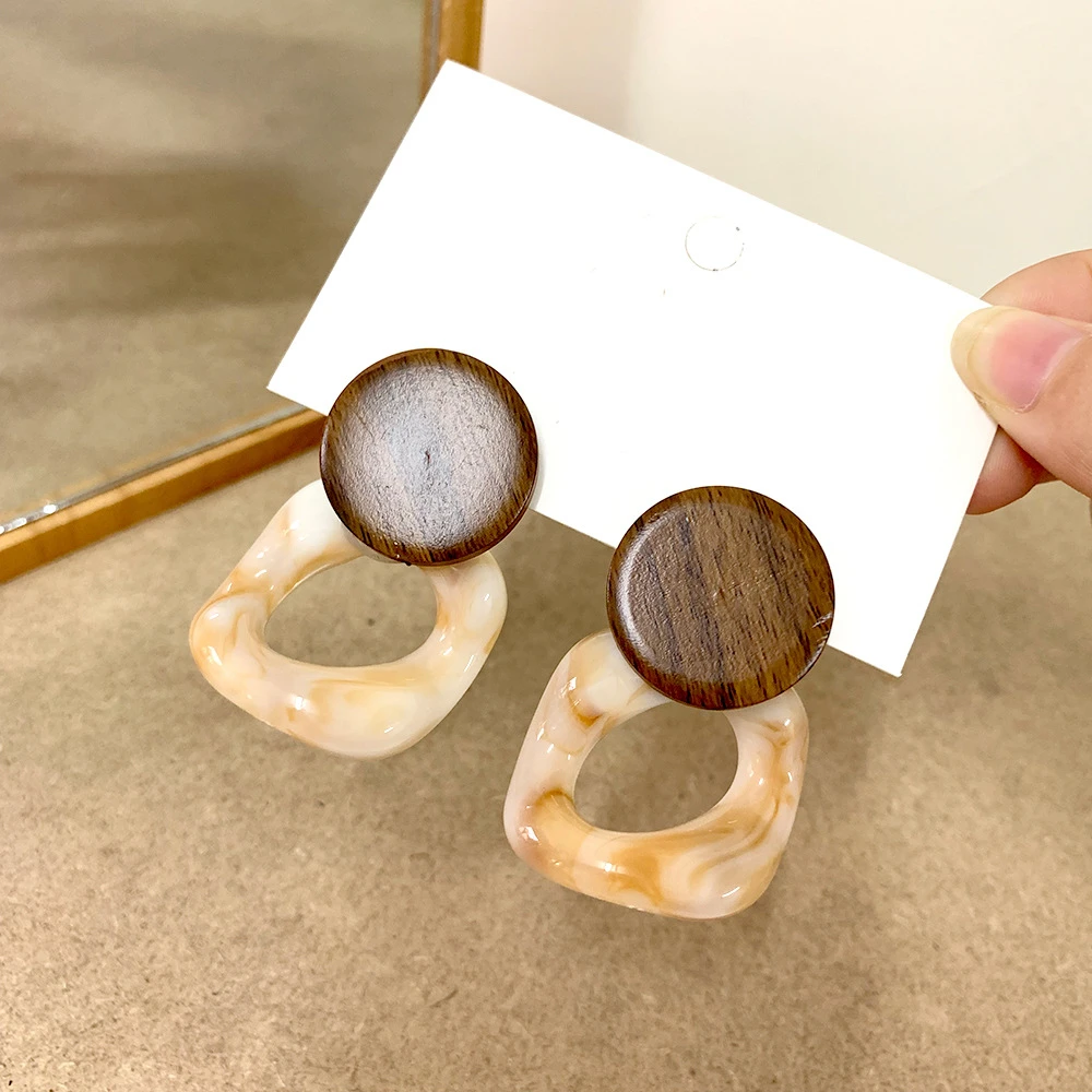 

Contracted Style Restoring Ancient Ways Small Acrylic Wood Earrings Women Acetate Plate Geometry Earring Ornaments
