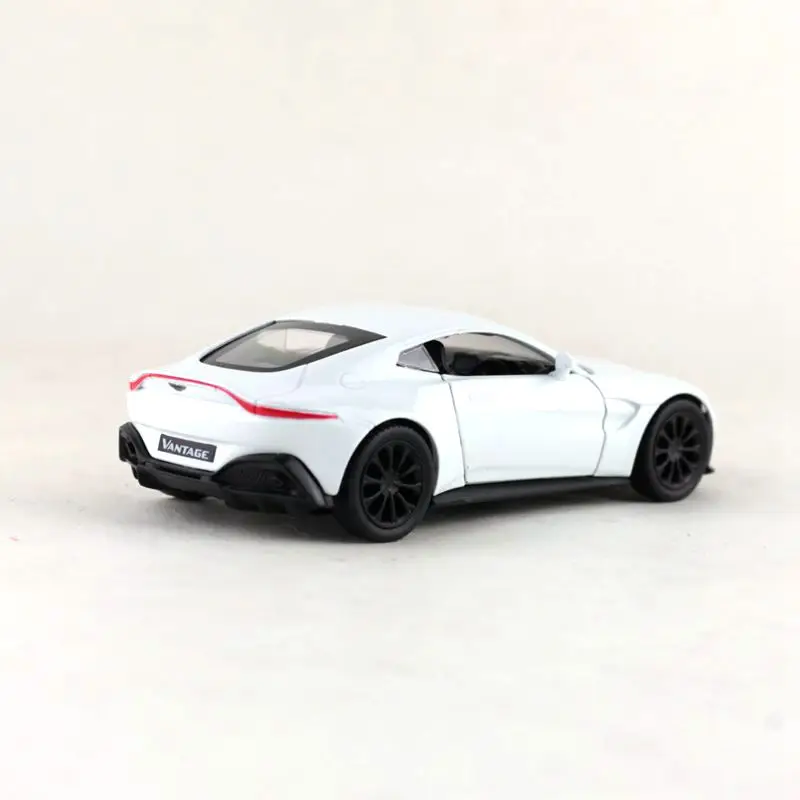 RMZ City/Масштаб 1:36/модель игрушечного автомобиля из литого металла/Отличная машина