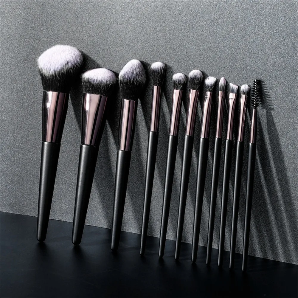 

Exquisite Female Makeup Sets Cosmetics for Face 11pcs Makeup Brushes Powder Foundation Highlighters Eyeshadow Lip Makeup Tools
