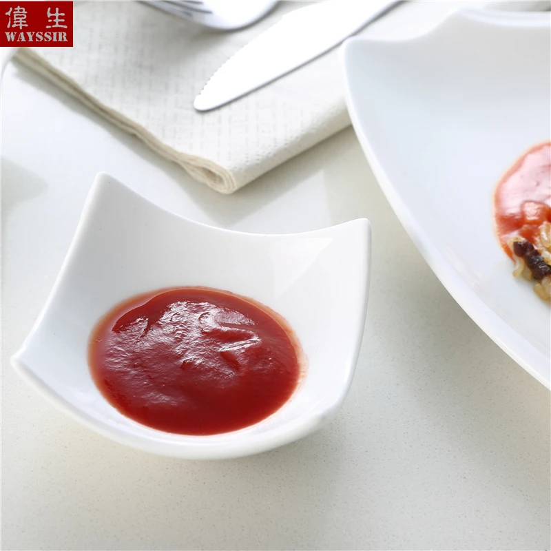 

Square Snack Sauce Super White Porcelain Dish Hotel Restaurant Breakfast Buffet Cake Bowl Ceramic Wasabi Tableware Oil Dispenser