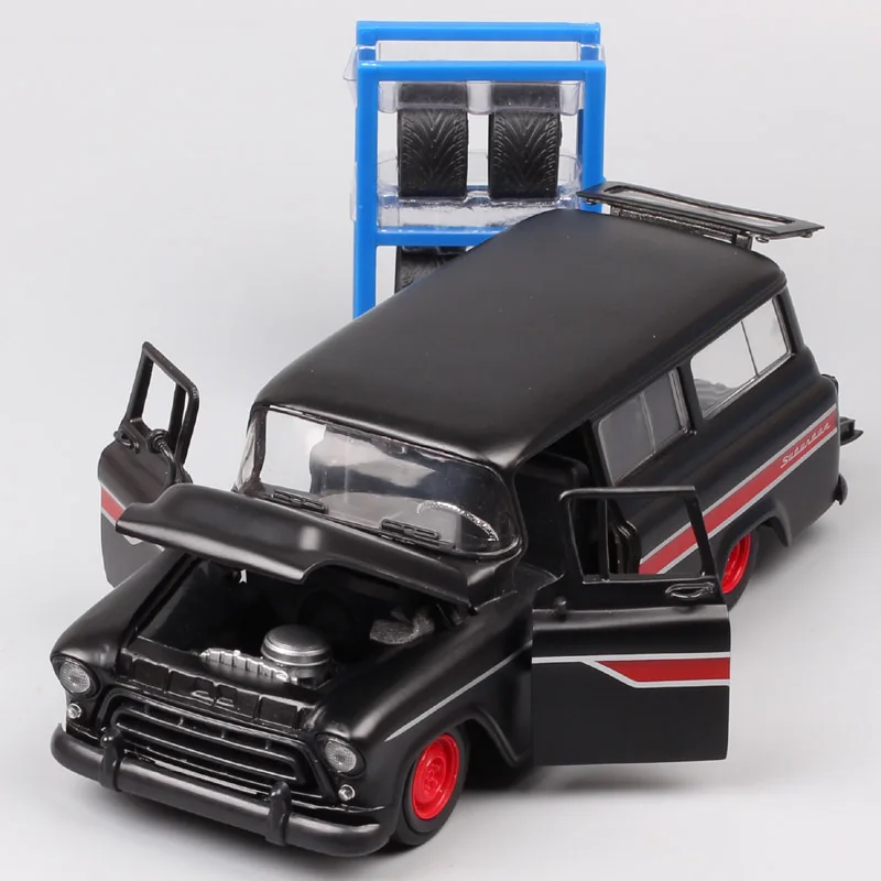 1/24 Jada Bigtime классика GM 1957 Шевроле SUV спортивные Diecasts автомобили металлические модели весы игрушки Бесплатные Шины